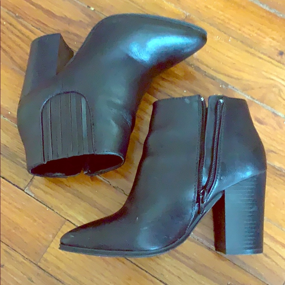 Black boots